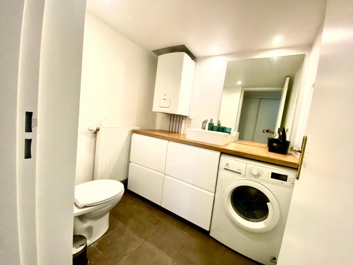 Magnifique Villa Avec Jacuzzi Au Pied Du Stade サン＝ドニ エクステリア 写真