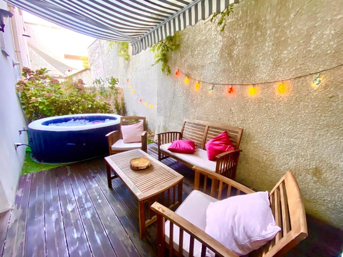 Magnifique Villa Avec Jacuzzi Au Pied Du Stade サン＝ドニ エクステリア 写真