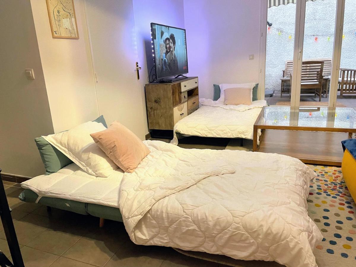 Magnifique Villa Avec Jacuzzi Au Pied Du Stade サン＝ドニ エクステリア 写真